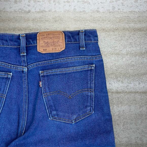 Vintage Levis 517 Jeans Bootcut Flared Fit Made in USA Dark Wash 90s - Picture 3 of 6